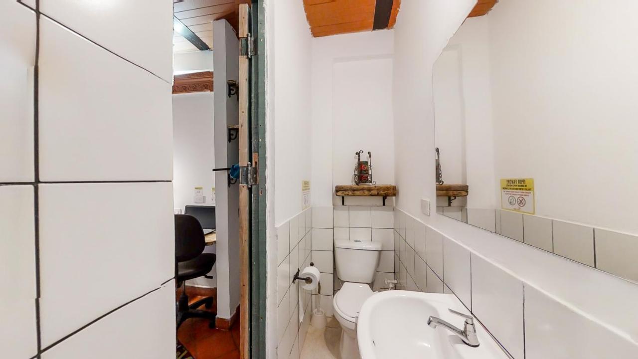 Casa Los Naranjos Hostal Medellín Buitenkant foto